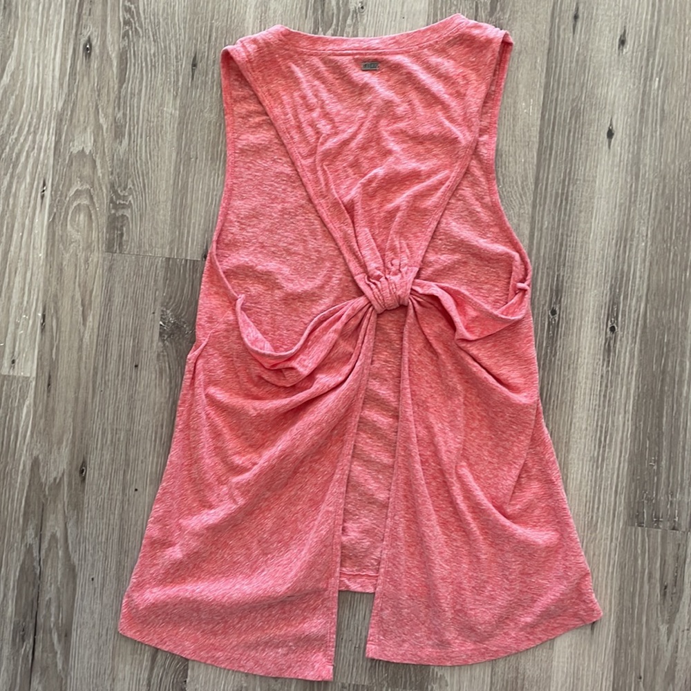 Roxy top size Large - Picture 2 of 5